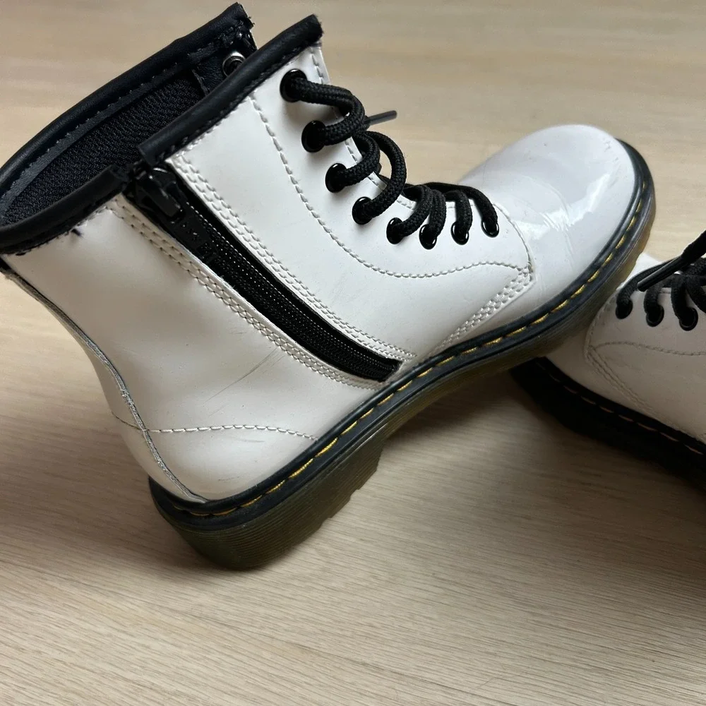Dr Martens 1460 J Kids White Leather Combat Boots Size US 2 UK 1 EU 33 Youth Zip